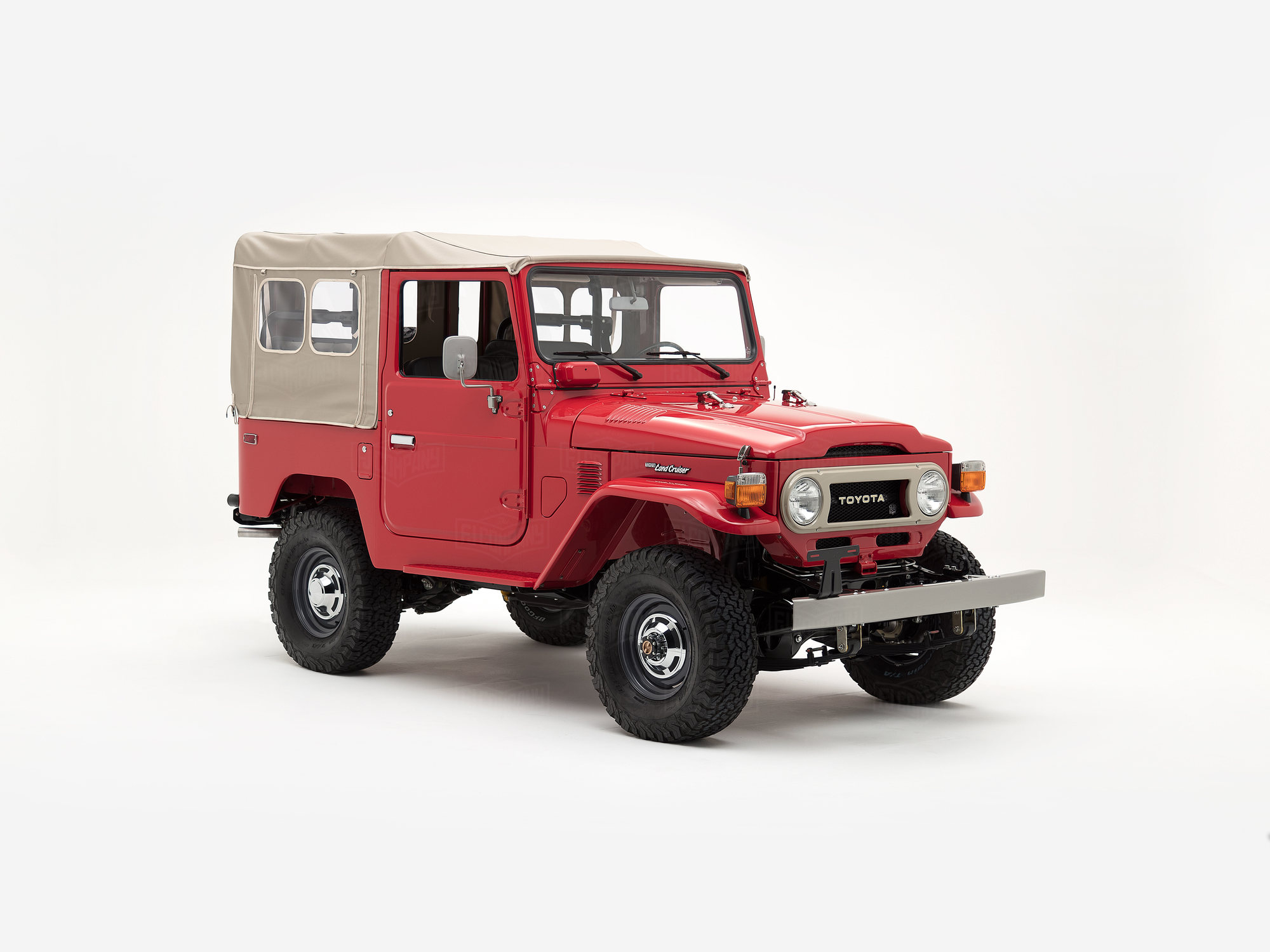 いラインアップ Red​ ​Freeborn - ​FJ40 1976 - 219472 ​FJ40 ミニカー